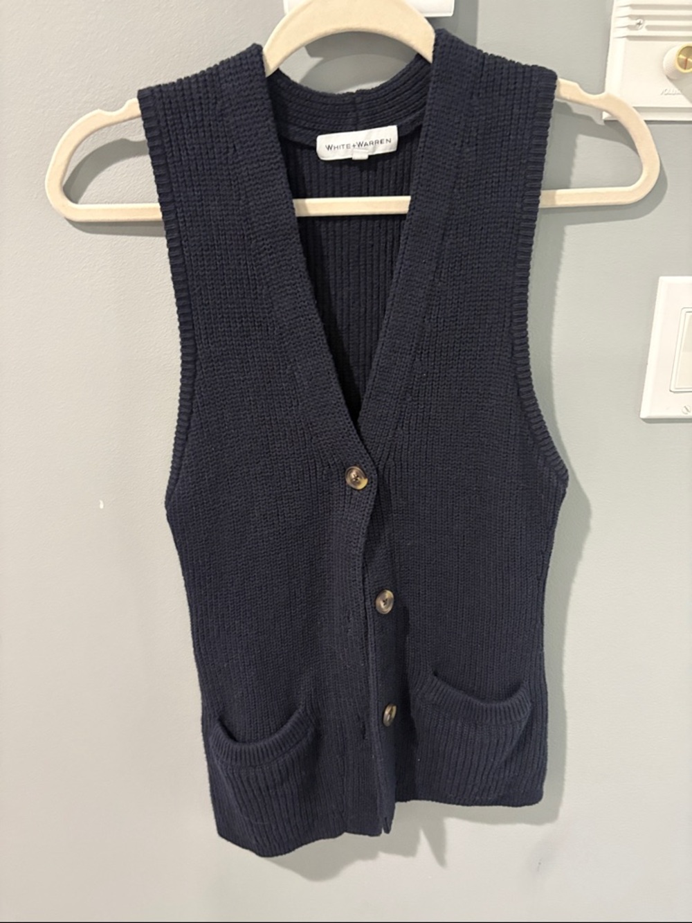 White + Warren Black Sleeveless Ribbed Knit Vest